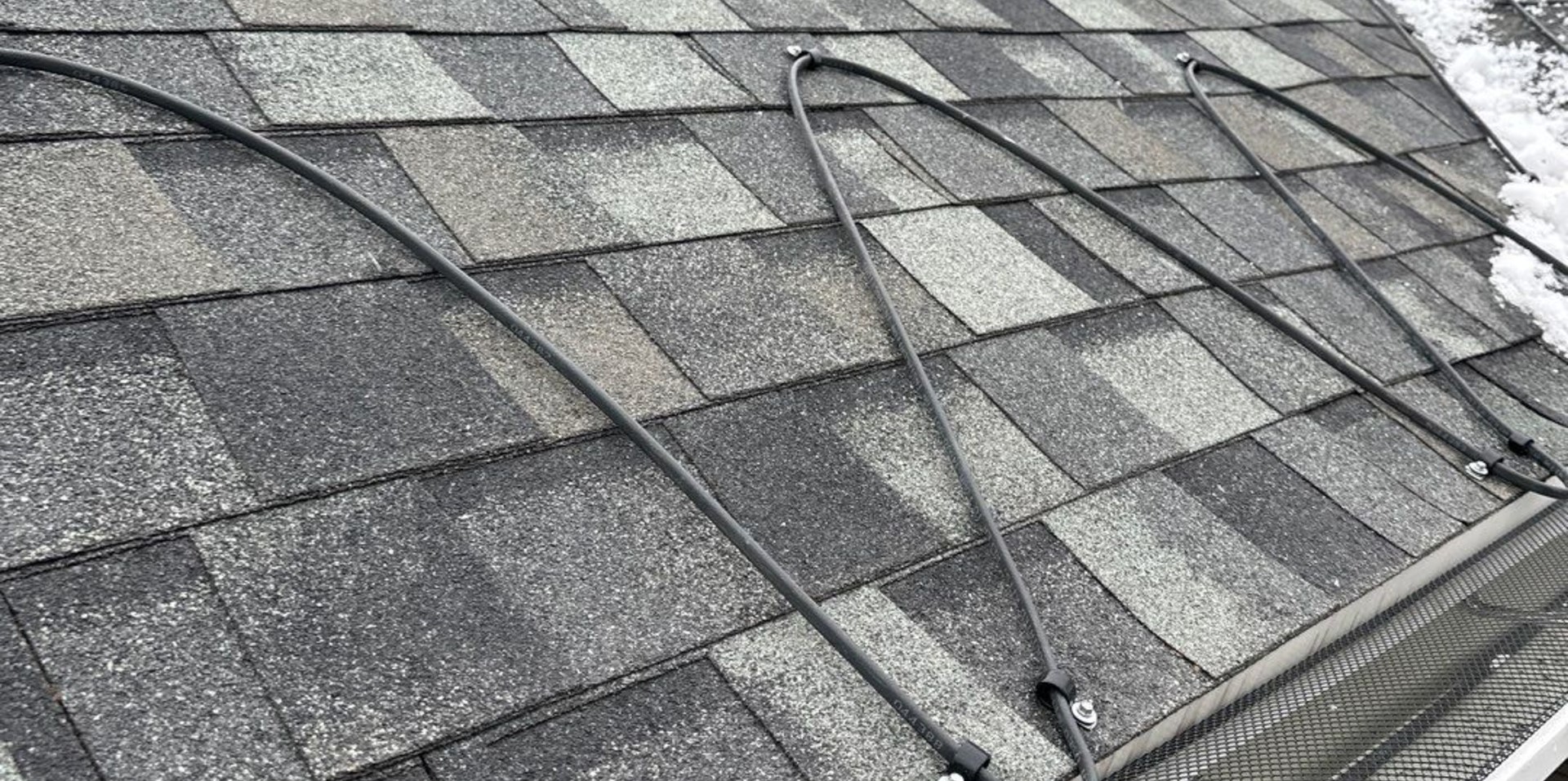 How to Minimize Ice Dams using heat cables